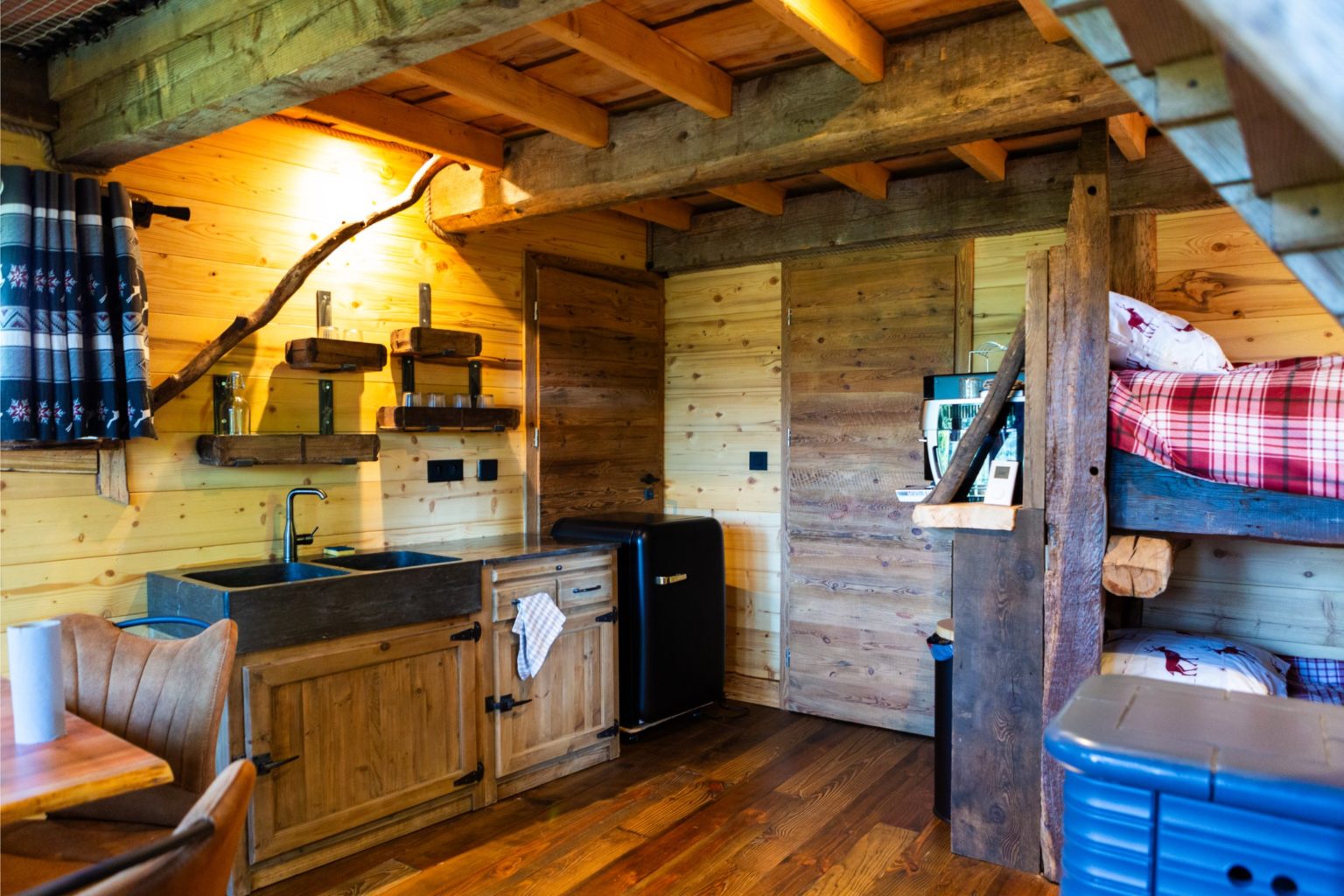 gites-insolites-hd-cabane-arbres-10-photo-carine-domaine-de-la-forestiere-gite-alsace