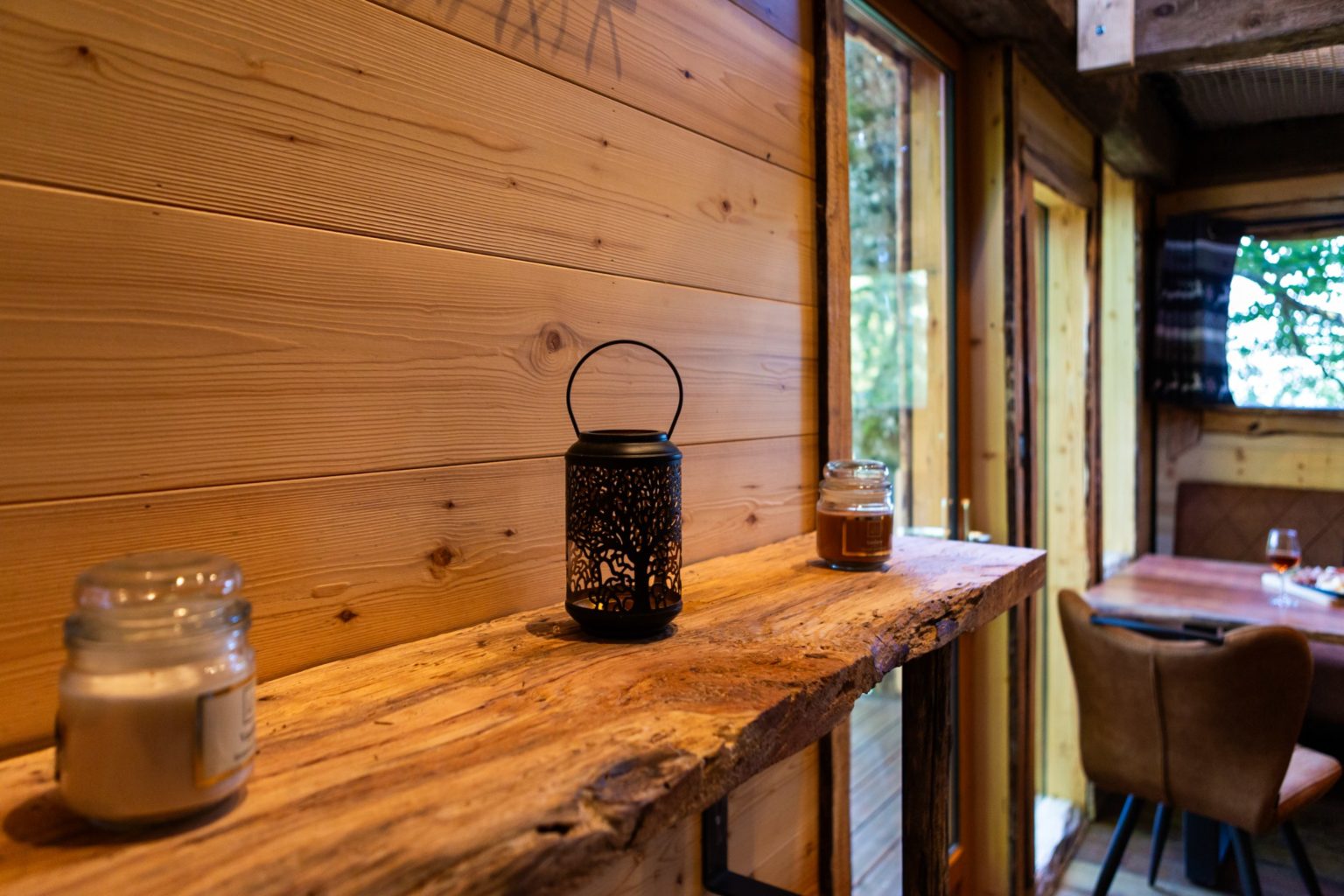 gites-insolites-hd-cabane-arbres-4-photo-carine-domaine-de-la-forestiere-gite-alsace
