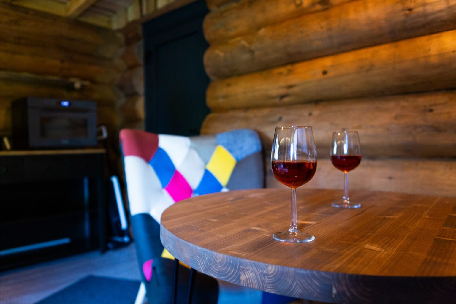 gites-insolites-hd-cabane-etang-22-photo-carine-domaine-de-la-forestiere-gite-alsace