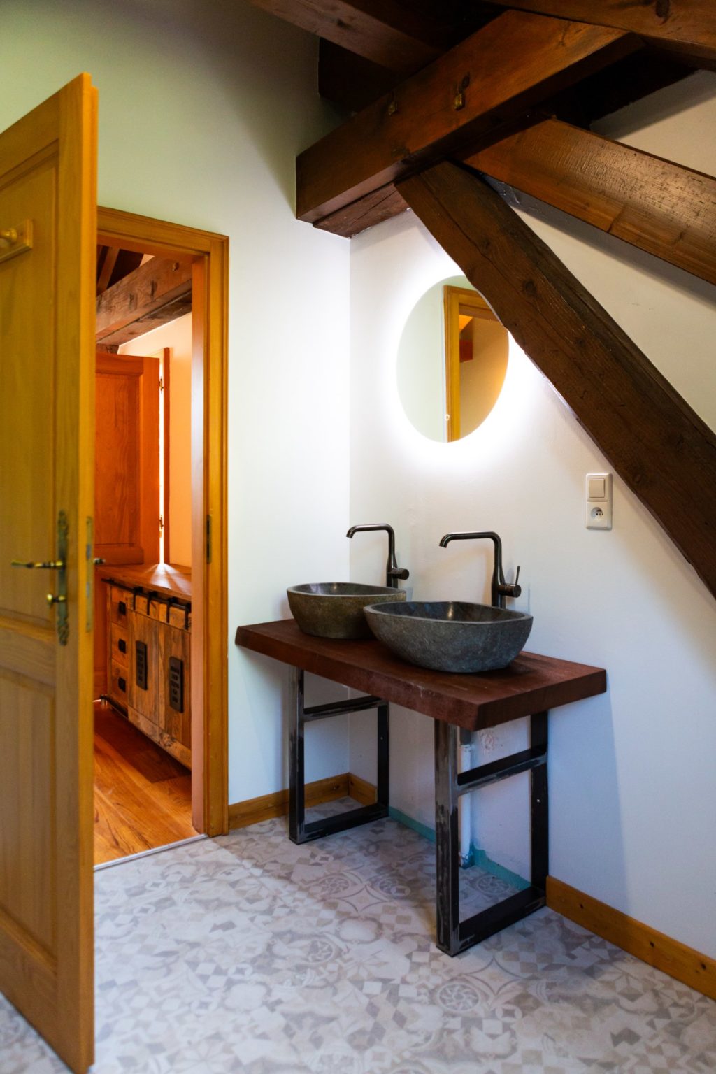 gites-insolites-hd-gite-10-pers-16-photo-carine-domaine-de-la-forestiere-gite-alsace